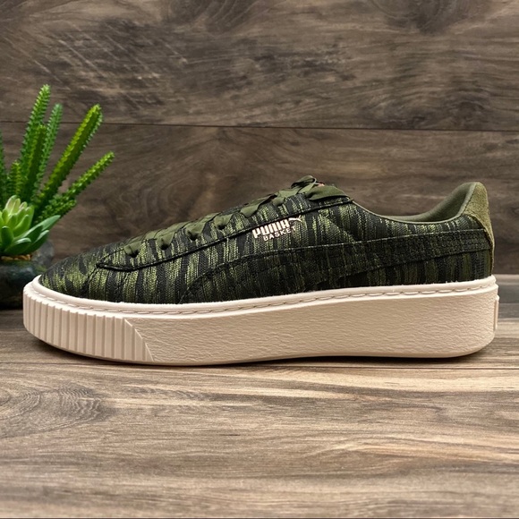 NIB Puma Basket Platform VR Sneaker Green 8 - Picture 9 of 13